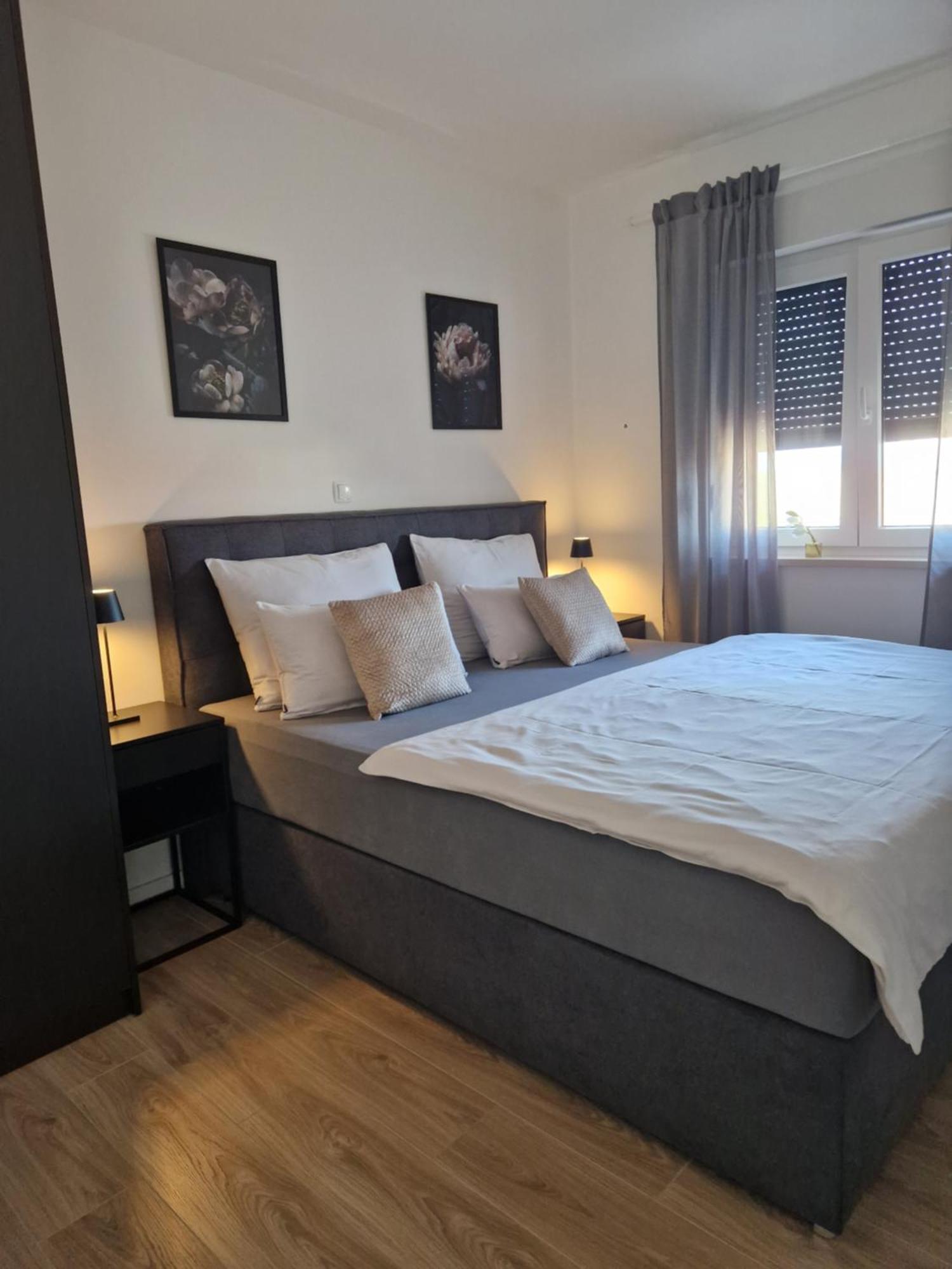 נין Deluxe Apartment Mila מראה חיצוני תמונה