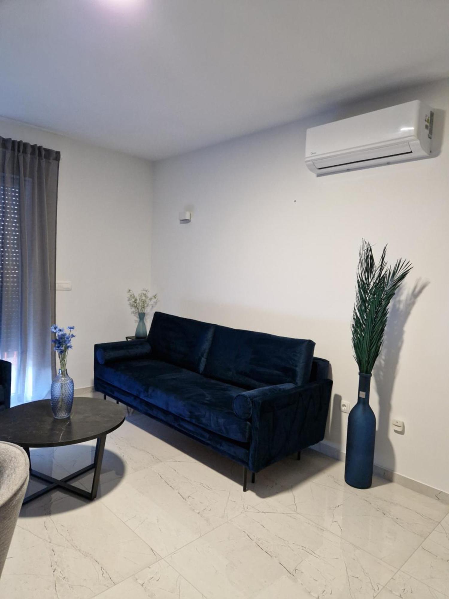 נין Deluxe Apartment Mila מראה חיצוני תמונה