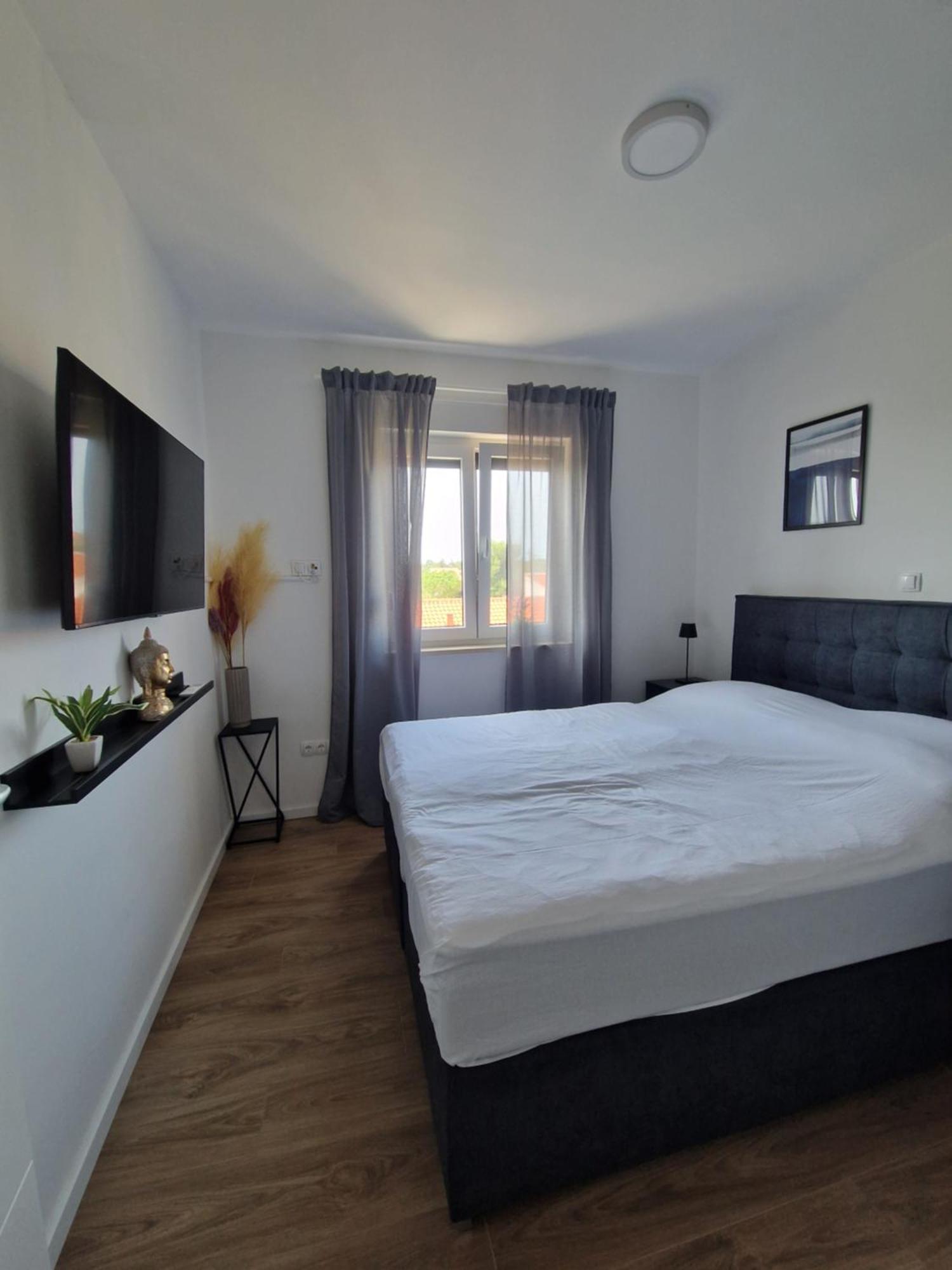 נין Deluxe Apartment Mila מראה חיצוני תמונה