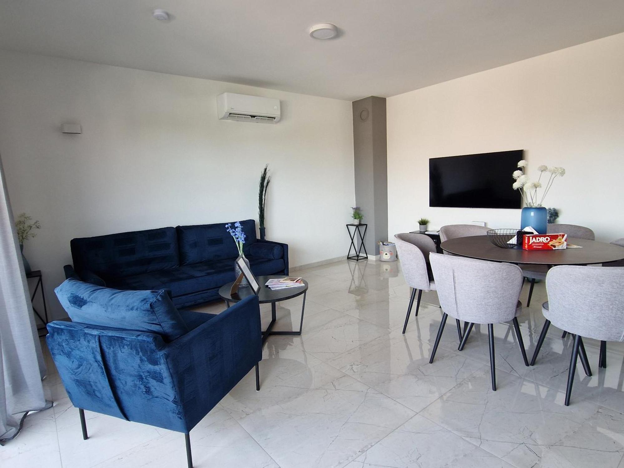 נין Deluxe Apartment Mila מראה חיצוני תמונה